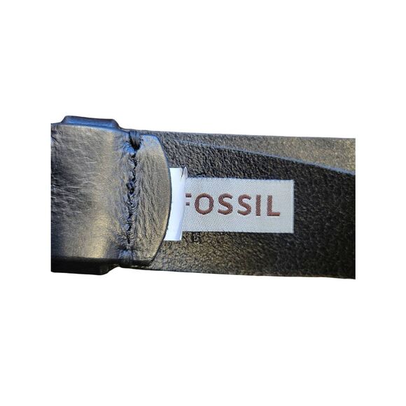 Fossil Leather Belt Men's 44 Black Leather Adjustable Classic Silver Buckle - Picture 3 of 5